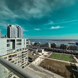 Comfortable Near Rogers Centre Cn Tower & Free Parking Toronto